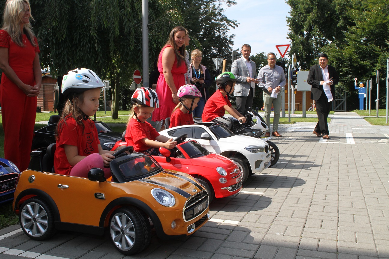 LIBERTY Ostrava contribute to road safety training for children