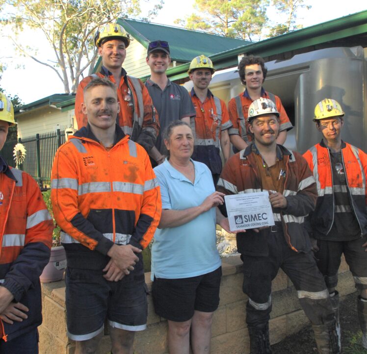 Tahmoor apprentices pitch in to complete community project in Australia